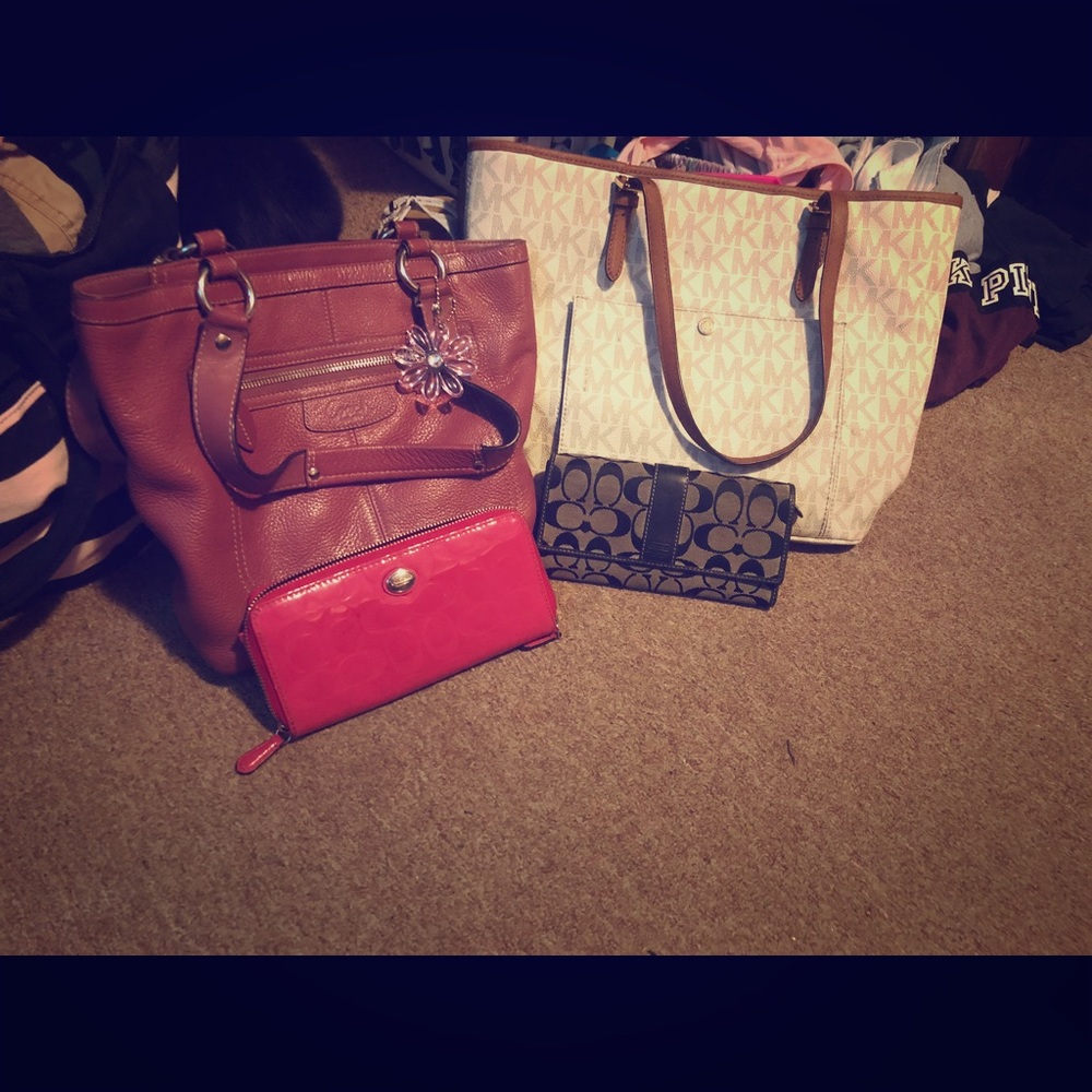 Purse bundle